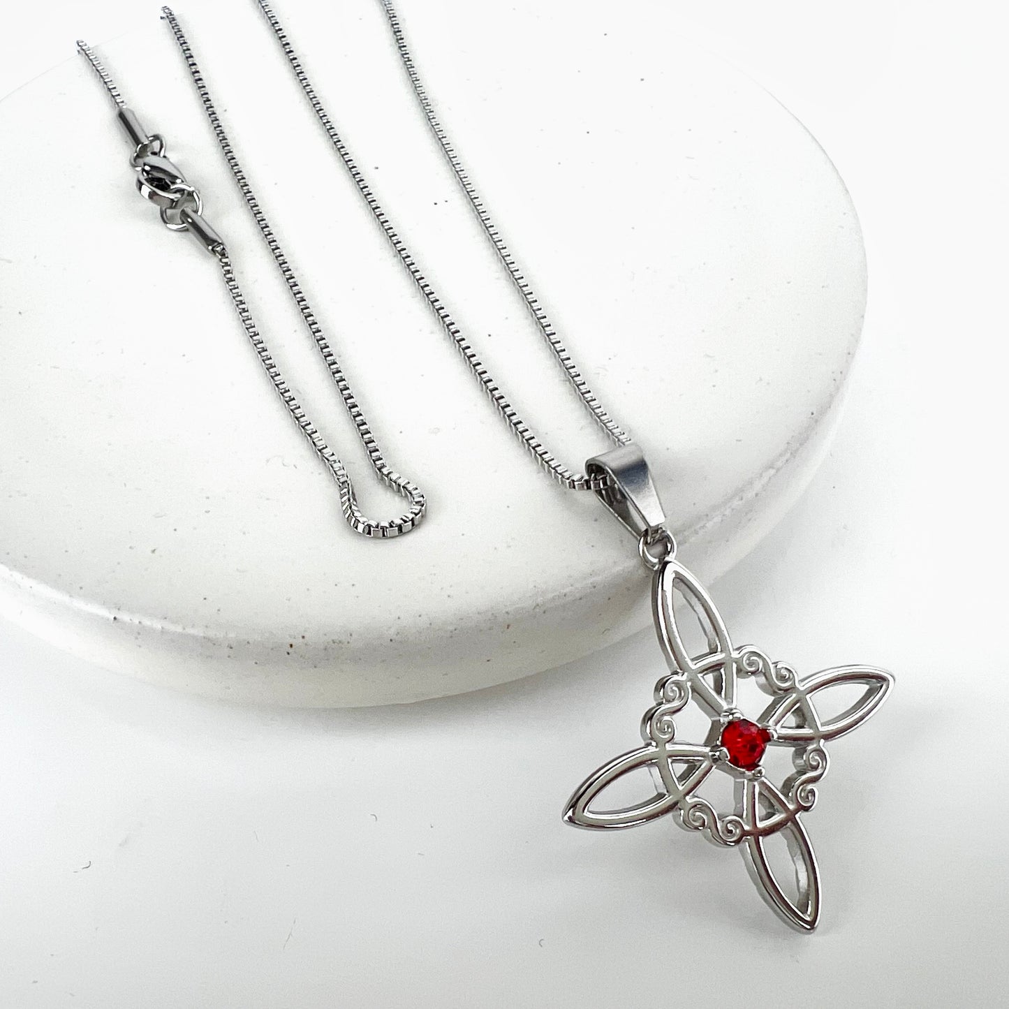 Witch Knot Pendant W/20” Necklace Box Chain 2mm Stainless Steel Magic Knot Necklace