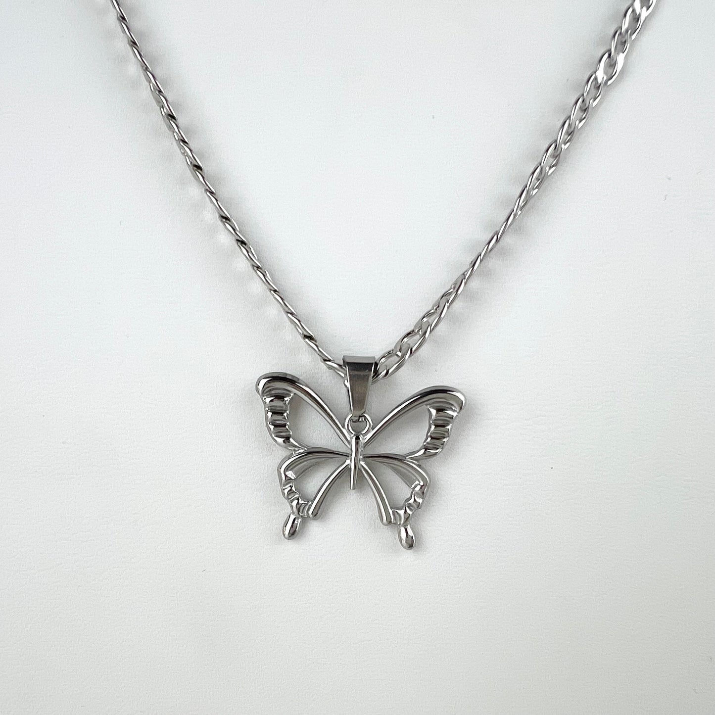 Stainless Steel Butterfly Necklace Pendant Butterflies Jewelry 22in Cuban Chain